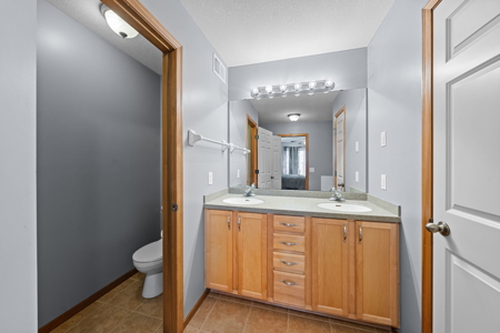 4 Bed/4 Bath home for Sale in Chisago City - image 21
