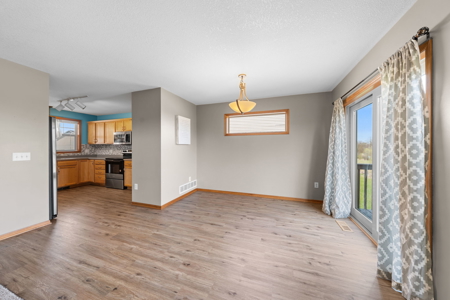 4 Bed/4 Bath home for Sale in Chisago City - image 11