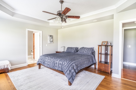 Country Home with Guest Cottage on 3.2 acres - image 15