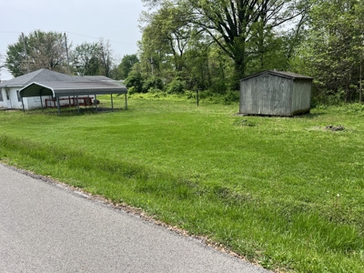 1 Bed, 1 Bath Home in Robinson, IL for Auction - image 4