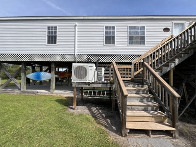 Waterfront Getaway with Views, Boathouse & Ramp Access - image 30
