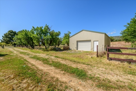 Capay Valley Country Homes & Properties for Sale - image 3