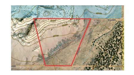 Ranchland for Sale in Northeastern Arizona borders Public Land - image 3