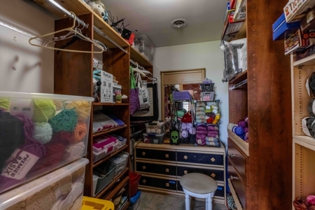 Eastern Oregon Three Bedroom Home Outside of Hines - image 45
