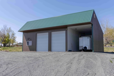 Eastern Oregon Three Bedroom Home Outside of Hines - image 36