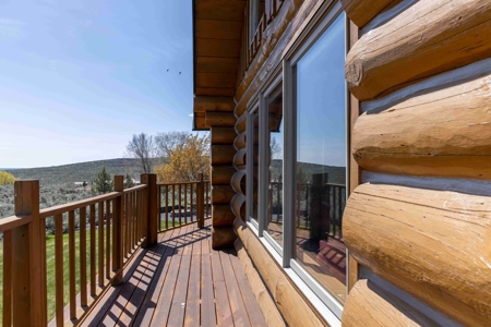 Eastern Oregon Three Bedroom Home Outside of Hines - image 15