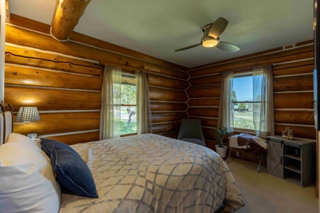 Eastern Oregon Three Bedroom Home Outside of Hines - image 18