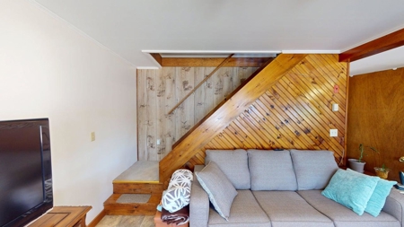 Year Round Lakefront Home for Sale - image 23