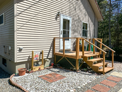 Year Round Lakefront Home for Sale - image 4