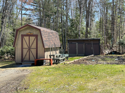 Year Round Lakefront Home for Sale - image 38