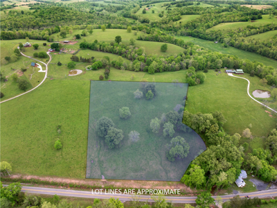 9 Acre Land/Lot in Gilbert, Searcy County, Ar For Sale Hwy Fronta - image 4