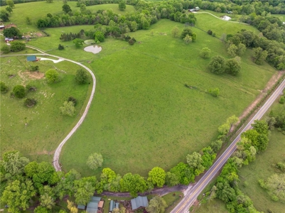 9 Acre Land/Lot in Gilbert, Searcy County, Ar For Sale Hwy Fronta - image 1