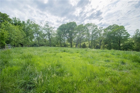 Country Home with Barn on 8 Acres For Sale Boone County Mini Farm - image 11