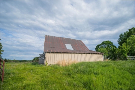 Country Home with Barn on 8 Acres For Sale Boone County Mini Farm - image 14