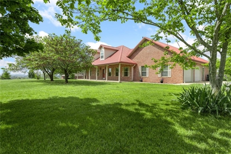 Spacious Brick Executive Home on 4 Acres in Boone County For Sale - image 2
