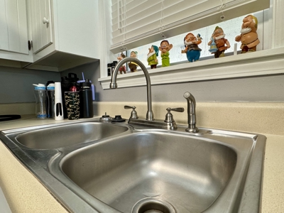 Charming 3 Bed Home w/ Space, Style, Shop For Sale in Searcy, AR - image 13