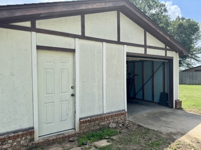 Charming 3 Bed Home w/ Space, Style, Shop For Sale in Searcy, AR - image 43