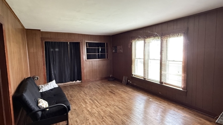 41.7 Acres m/l with Building, Utilities & Equipment - image 19