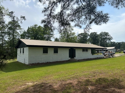 Brick Home with Modern Updates Pike County Osyka Mississippi - image 1