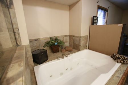 Home With Land For Sale Garden City, MO - Archie Schools - image 17