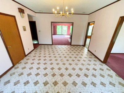 Home For Sale In Exclusive Neighborhood In Wytheville VA - image 12