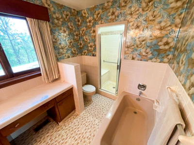 Home For Sale In Exclusive Neighborhood In Wytheville VA - image 19