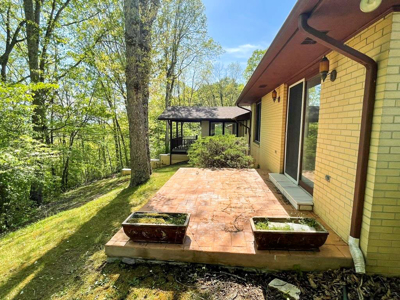 Home For Sale In Exclusive Neighborhood In Wytheville VA - image 32