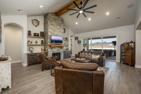 Luxury, Space, and Incredible Views in Las Cruces, NM - image 4