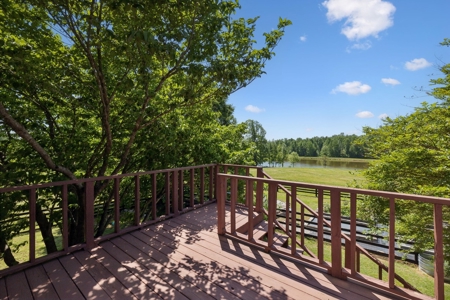 Premier 36.1-Acre Equestrian Estate - image 28