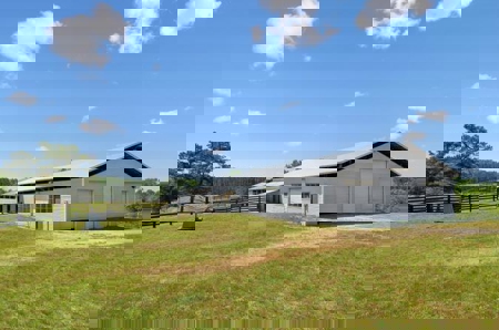 Premier 36.1-Acre Equestrian Estate - image 40