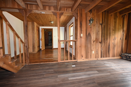 Estate on 162 Acres for Sale in Linden, Tennessee - image 25