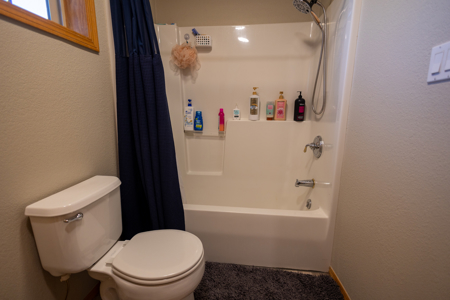 Riverfront Custom Home for Sale in Colorado - image 41