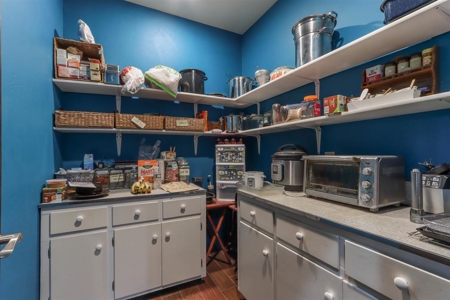 Country Home For Sale in Iola WI - image 12