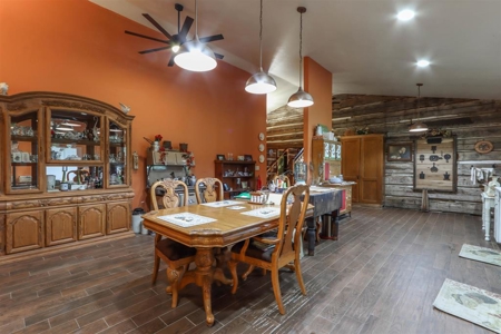 Country Home For Sale in Iola WI - image 14