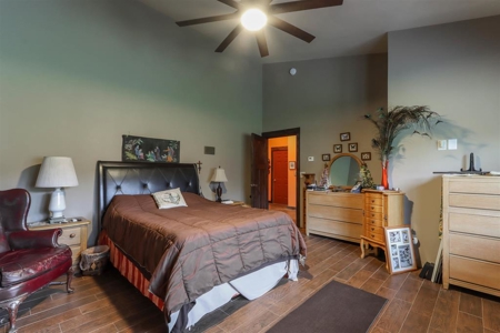 Country Home For Sale in Iola WI - image 19