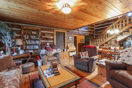 Country Home For Sale in Iola WI - image 24
