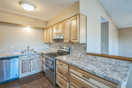 Over/Under Income Property Home in Town - image 2