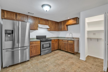 Over/Under Income Property Home in Town - image 4