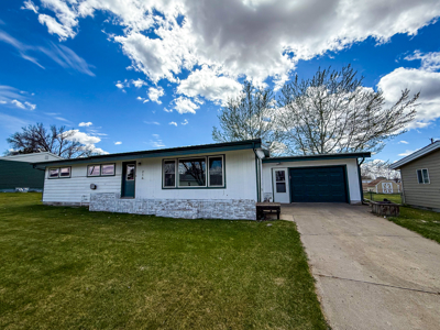 Renovated One-Level Home in Malta, MT w/Shop: Move-in Ready! - image 2