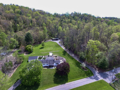 Home For Sale In Elk Creek VA With Acreage And Pond - image 4