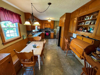Home For Sale In Elk Creek VA With Acreage And Pond - image 14