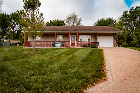 Cameron Mo Ranch Home For Sale - image 1