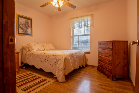 Cameron Mo Ranch Home For Sale - image 10