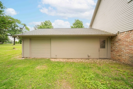 Lake Winnsboro Waterfront Home Wood County Texas For Sale - image 39