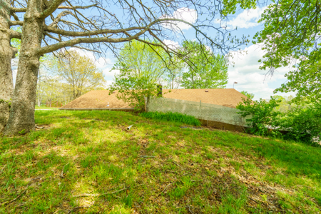Country Home and Land for Sale in Maries County, MO - image 32