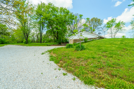 Country Home and Land for Sale in Maries County, MO - image 7