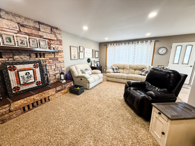 Large Malta Montana Home For Sale Close to Hospital - image 18