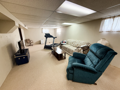 Large Malta Montana Home For Sale Close to Hospital - image 35