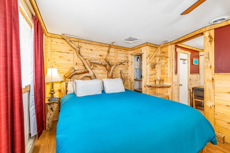 This Lodge is a vacation rental resort near Grand Mesa - image 43