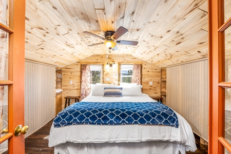 This Lodge is a vacation rental resort near Grand Mesa - image 13